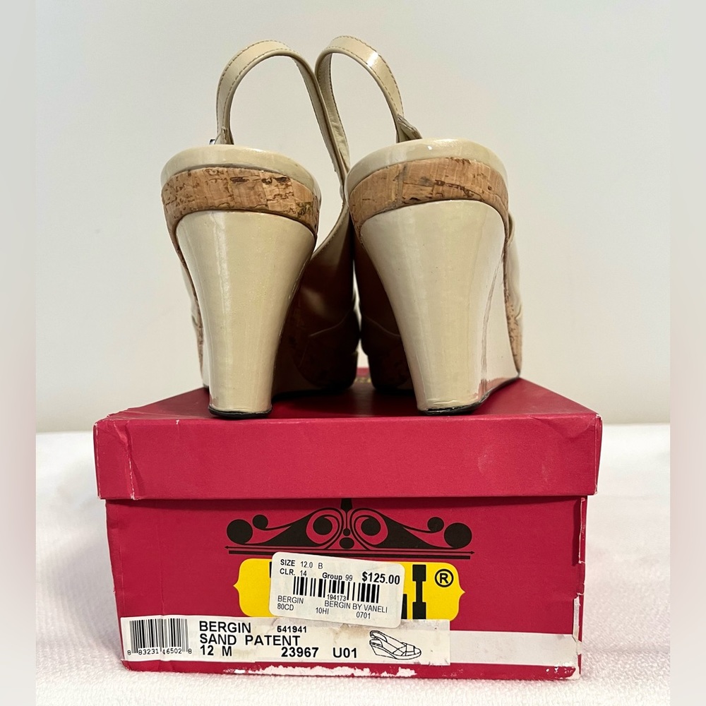 12M VANELI Nude Patent Wedge Sandal